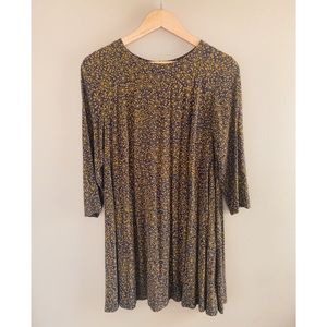 H&M Long-sleeved Floral Dress